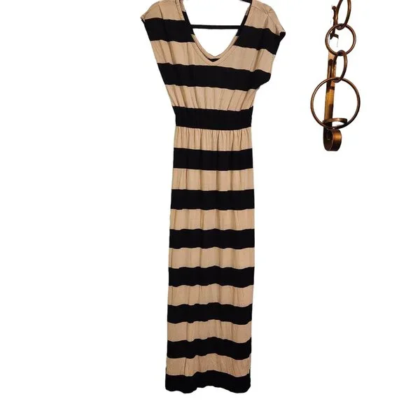 Felicity & Coco | Dresses | Felicity Coco Black Cream Stripe Maxi Dress  Size S | Poshmark